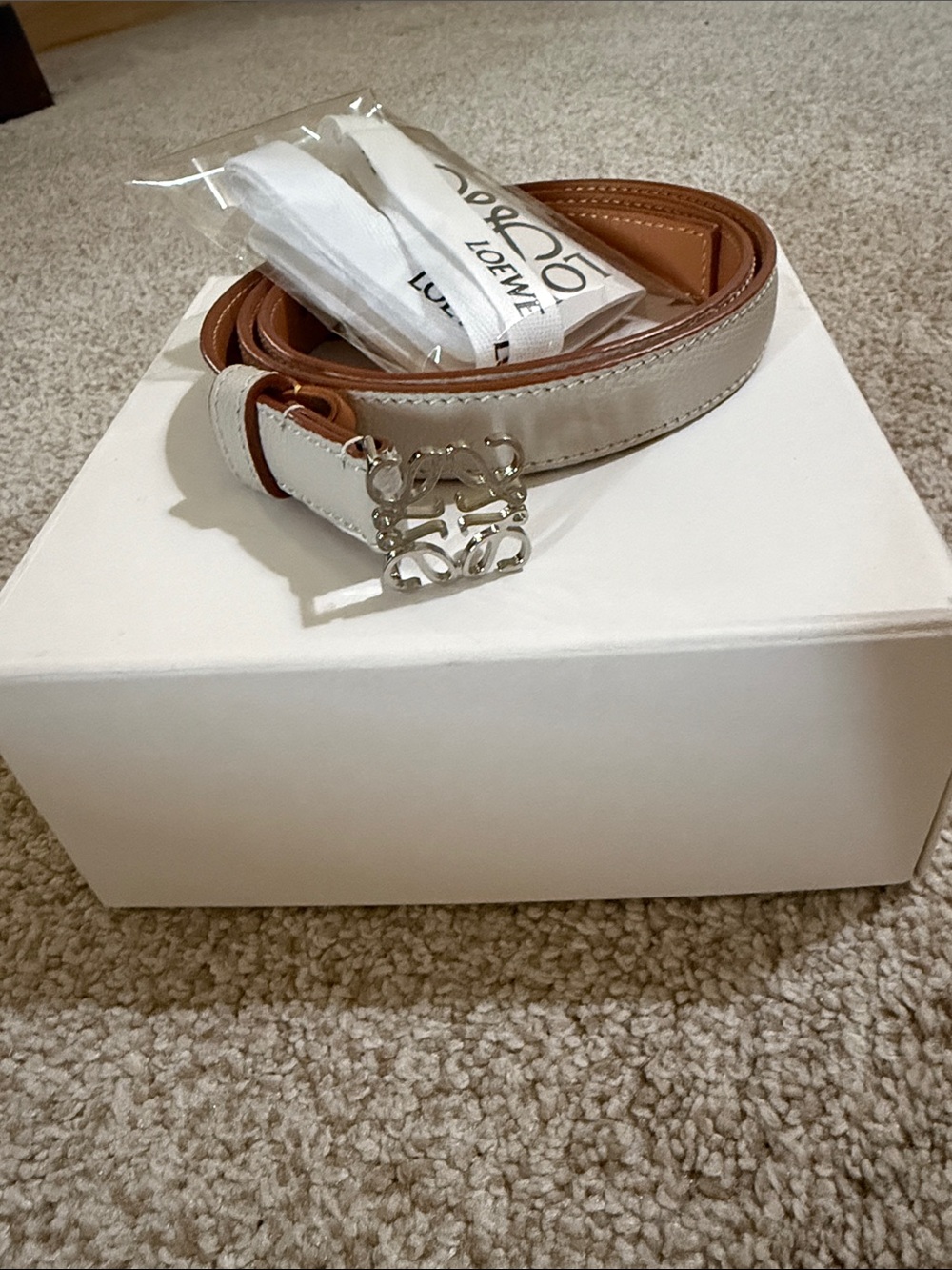 Loewe Cream and Tan Leather Belt with Silver Anagram Buckle 80/32